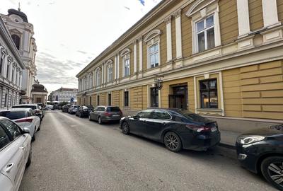 Spatiu comercial în Piața Unirii - 155 mp - 1