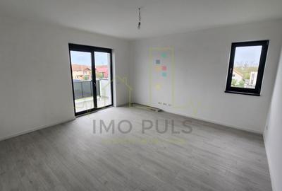 Apartament cu 3 camere decomandat în Giroc