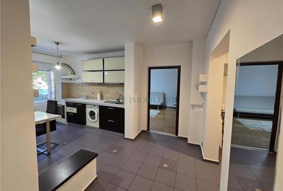 Inchiriez apartament spatios 2 camere parter Nerva Traian - 11