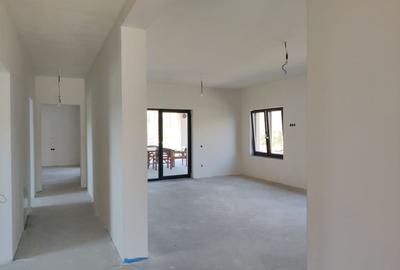 Casa individuala, 130 mp, Pompa caldura, panouri solare, COMISON 0 - 10