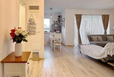 Apartament cu 2 camere decomandat, mobilat în Tractorul