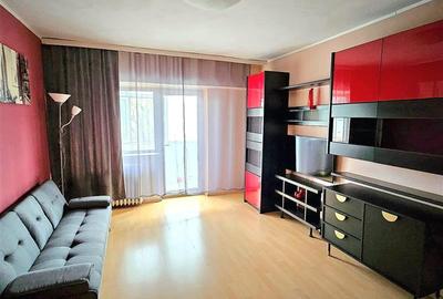 Apartament 3 camere, etaj 1,  Pacurari Petru Poni - 1