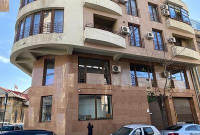 SPATIU COMERCIAL CENTRAL IDEAL PENTRU INVESTITIE ZONA Maria Rosetti - Dacia - 12