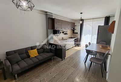 Apartament cu 2 camere+nisa de dormit, balcon, parcare, Str.Florilor - 5