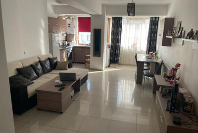 Apartament cu 3 camere în Faleza Nord