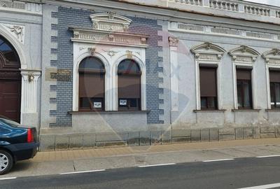 De închiriat spațiu comercial/office – 21 mp, Șimleu Silvaniei - 1