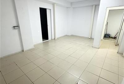 Spatiu comercial foarte spatios, ideal pentru clinici medicale, zona Brotacei - 4