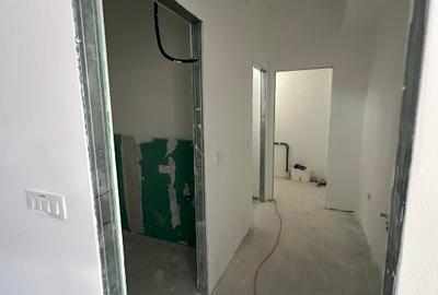 Proprietar - inchiriez spatiu comercial - Conest Grand Residence - 13