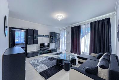 Apartament cu 3 camere semidecomandat, mobilat în Central