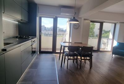 Apartament cu 2 camere decomandat, mobilat în P-ța Unirii