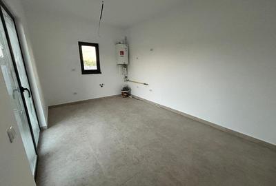 Casa individuala 3 camere,2 bai,o bucatarie,beci incalzire pardoaseala teren 450 - 6