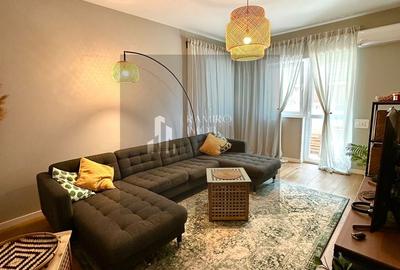 Apartament cu 3 camere decomandat în Metalurgiei