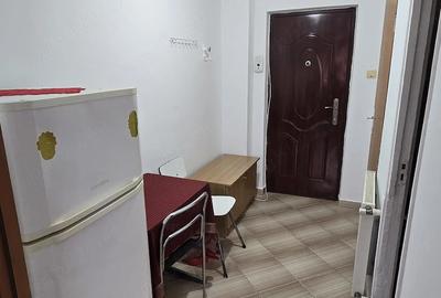 Garsoniera libera la vanzare, mobilata si utilata zona Patria - 8