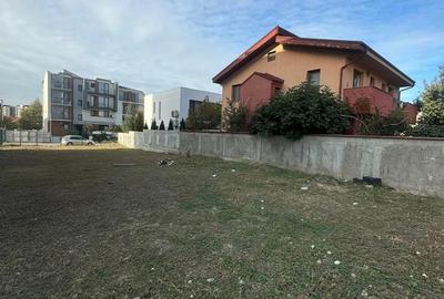TEREN INTRAVILAN DE VANZARE -- COMPOZITORI - - 4