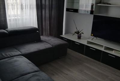 Apartament cu 2 camere decomandat, mobilat în Baba Novac
