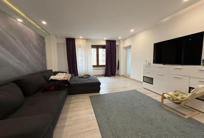 Apartament cu 3 camere decomandat, mobilat în Calea Călărașilor