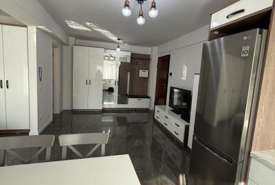 Apartament cu 2 camere semidecomandat în Central