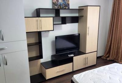 Garsonieră semidecomandată, mobilată în Apărătorii Patriei