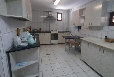 Casa de vacanta sau pensiune situata langa Cabana Trei Brazi Predeal - 36