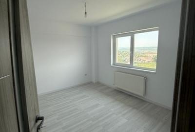 2 camere -bloc nou - Valea Lupulului - intabulat - 53 mp- parcare- 85000 euro - 3