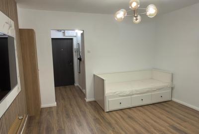 Garsoniera  31mp | Balcon Inchis | Renovat | Mobilat | 2 min Metrou Lujerului - 1