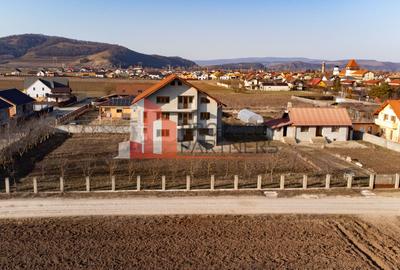 Casă individuală cu 10 camere în Hărman