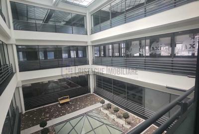 Birou individual si spatii comerciale, P-ța Unirii - 6