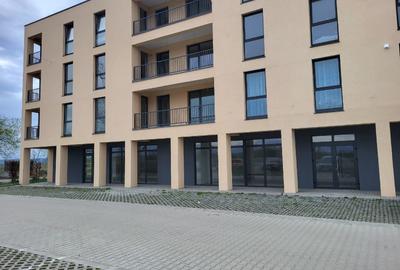 2 SPAȚII COMERCIALE DE ÎNCHIRIAT ( ÎMPREUNĂ SAU SEPARAT ) - 1