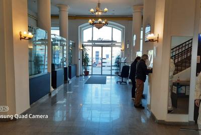 Spatiu optica/ activitati medicale/ vanzare produse medicale - 4