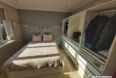 Apartament cu 2 camere semidecomandat, mobilat în Central