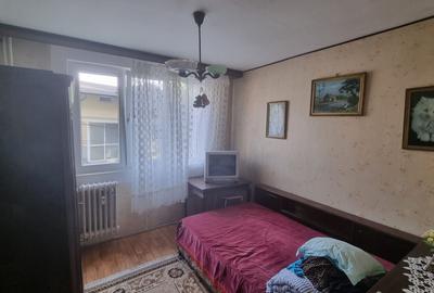 De vanzare Apartament 4 camere Bd. Ctin Brancoveanu, sector 4 - 4