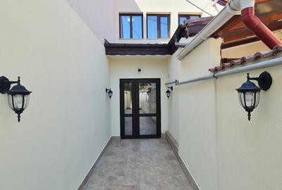 Apartament Modern cu 2 camere in Vila - Curte - Centrala pe Gaz - Termen lung - 12