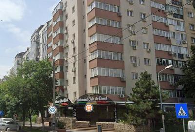 Apartament cu 3 camere decomandat, mobilat în Nerva Traian