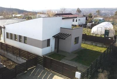 Casa individuala parter cu priveliste panoramică in Hlincea strada privata - 1