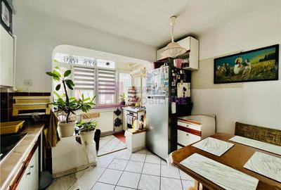 Apartament cu 3 camere | Vasile Aaron | decomandat | pivnita si boxa - 2