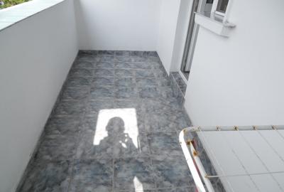 Inchiriez apartament 2 camere decomandat in Deva, zona Independentei, etaj 3, - 10