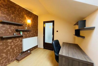 Apartament 2 camere, decomandat, etaj 5, zona Freidorf - 3