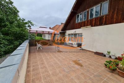 Proprietate individuala-3 apartamente,spatiu comercial,garaje,gradina,curte - 3