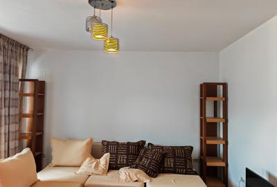 Apartament 2 camere liber la vanzare intrare Racadau - 2