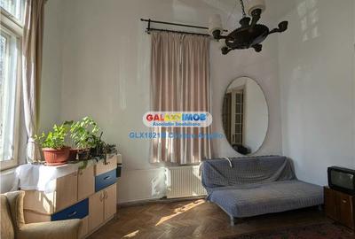 Unirii Cantemir vila P+2 ,210 mp utili, 8 camere teren 155 mp - 12