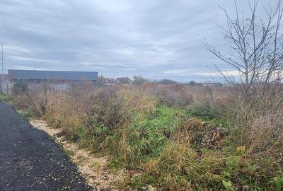 Teren Construcții intravilan de 66707 mp, în Stupini