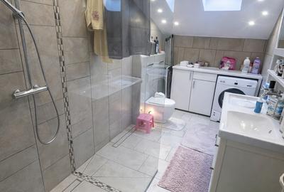 Apartament 3 camere spațios, cu terasă de 25 mp și loc de parcare – Str. Smârdan - 12