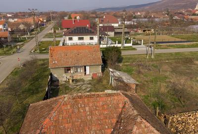 Teren 1.570 mp + casă din cărămidă–zonă liniștită - 13