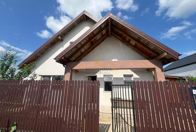 Casă individuală cu 4 camere în Berceni