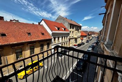 Apartament 6 Camere / Curte Privata | Centrul Istoric/ COMISION 0 - 15