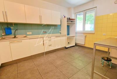 Apartament cu 5 camere si curte de 358 mp. - 6