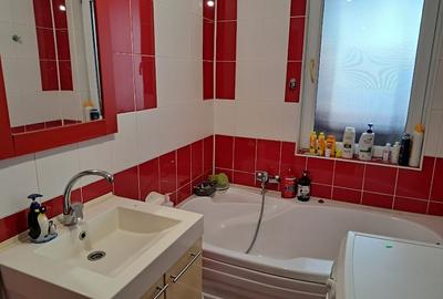 Comision 0%, Apartament 2 camere decomandat, parcare, str Eroilor, Floresti - 6