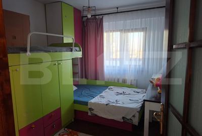 Apartament decomandat, 3 camere, 2 bai, zona Nicolina - 4