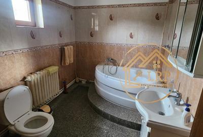 [DOMENIU PRIVAT] Vilă deosebita în Inima Orașului Voluntari | Teren 2.500 mp | - 20