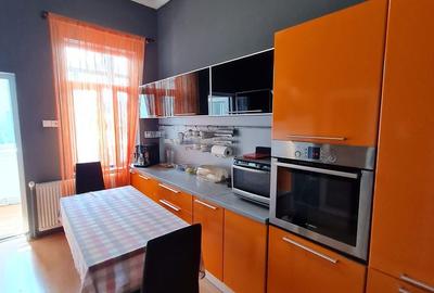 Spațiu pretabil birouri,after school,comercial,etc. - 20